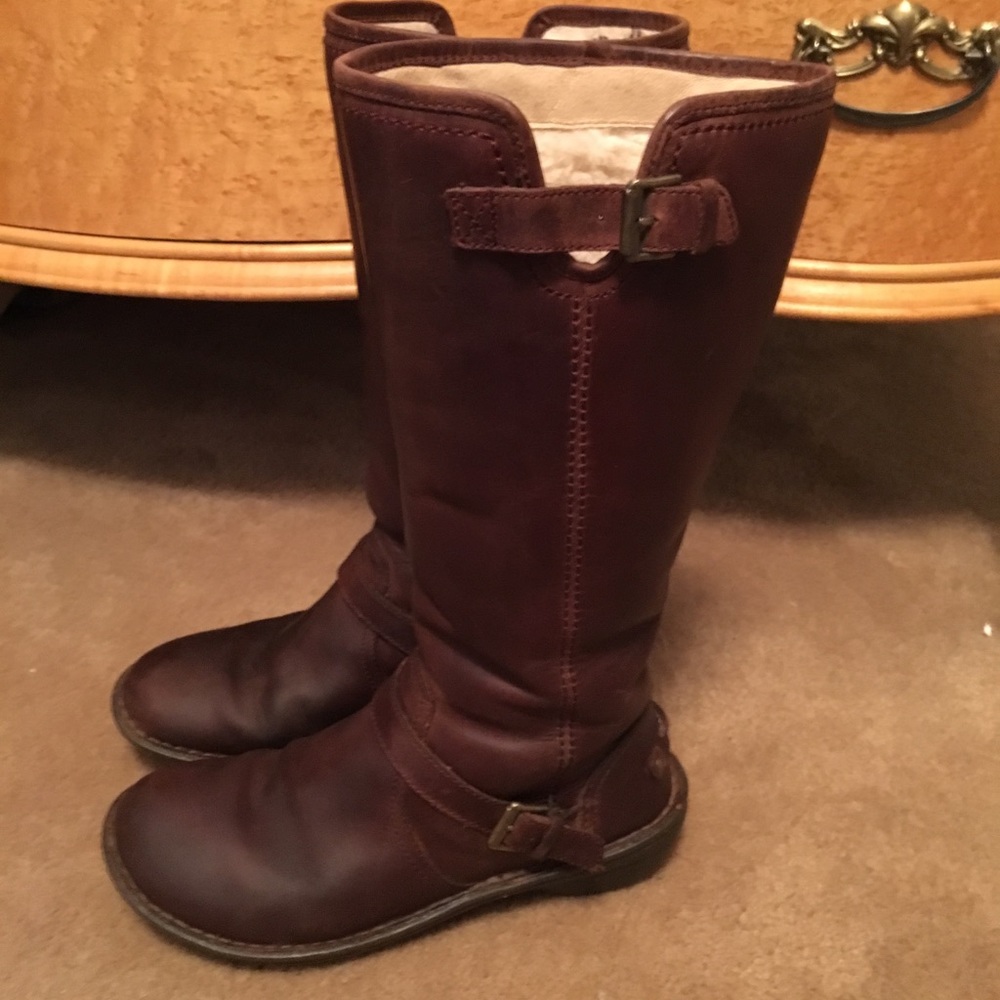 UGG Australia Tupelo Tall Leather Boots